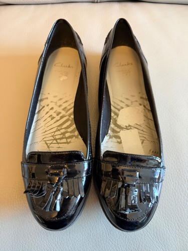 Clarks size black patent - 6,