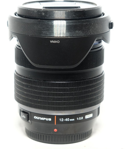 Olympus 40mm pro micro - f2.8,