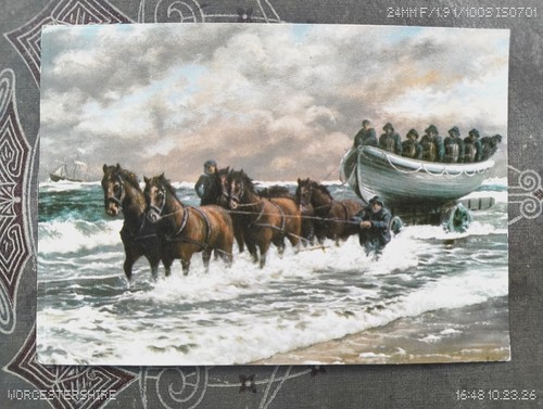 Dgzrs horse drawn lifeboat - horse-drawn,