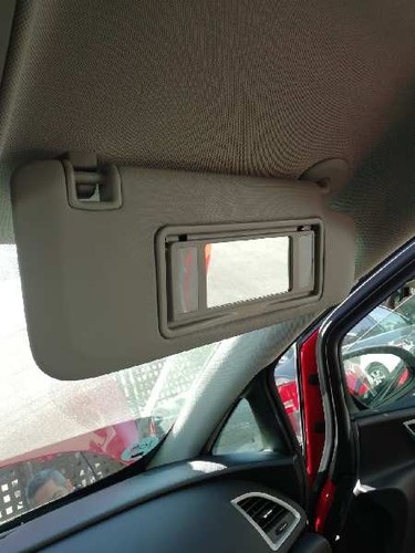 Right sun shade - right,