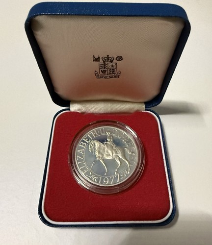 1977 queen elizabeth silver - ii,
