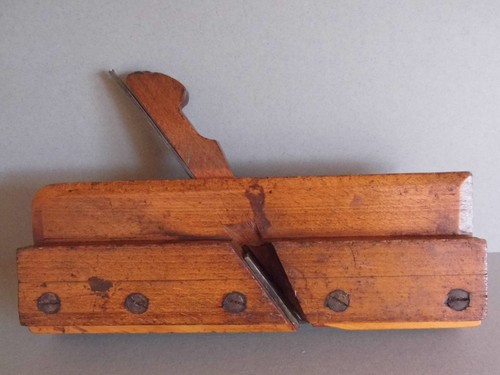 Moulding plane quirk side - moulding,