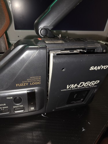 Sanyo d66p video camera - sanyo,