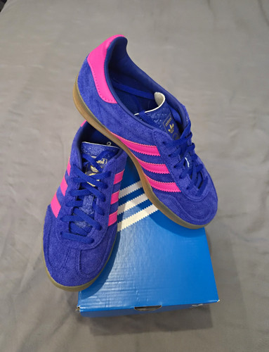 Rare adidas gazelle - adidas, indoor