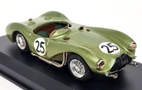 Top model aston martin - top,
