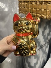 Gold maneki neko japan - gold,