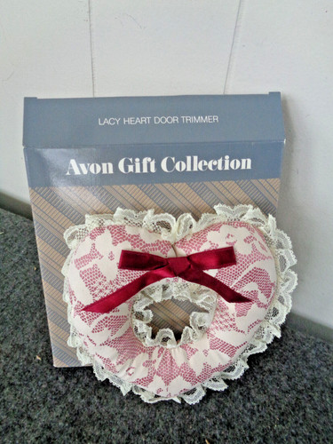 Avon lacy heart - lacy,