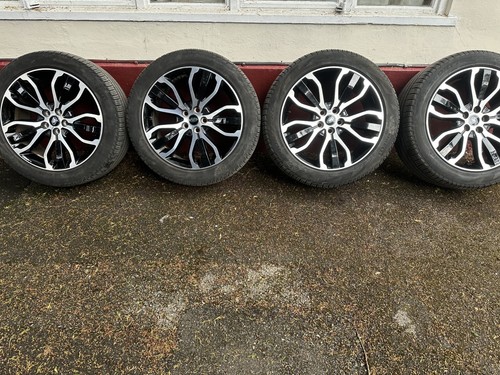 Genuine land rover range - x4,