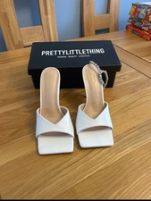 Pretty Little Things Size 3