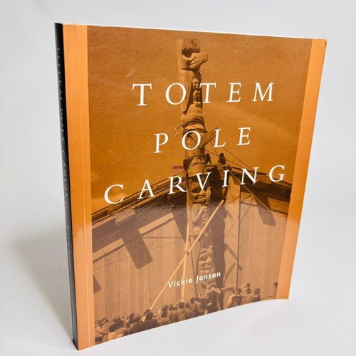 Totem pole carving bringing - pole,