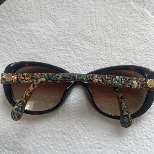 Chanel tweed tortoiseshell - chanel,