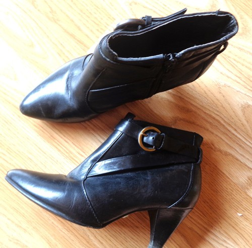 Buffalo black leather - , heeled