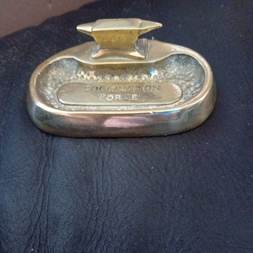 Vintage small solid brass - small,