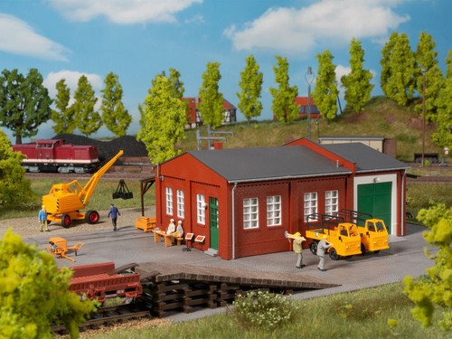 Railroad maintenance with ramp - maintenance,