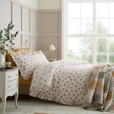 Catherine Lansfield Frill Ditsy Floral Reversible Duvet Cover Bedding Set Cream