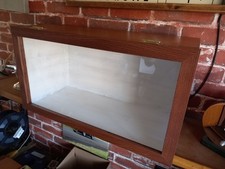 Model kit - Wooden shadow box