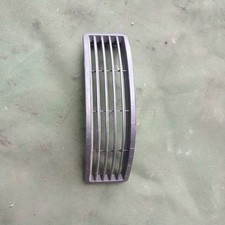 03- Volkswagen Transporter - Caravelle T5 Rear air vent grill 7H5868902