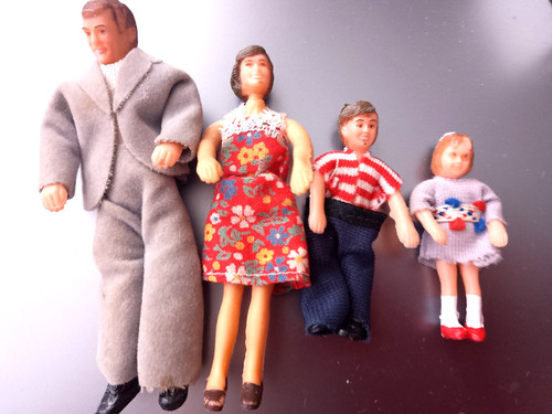Vintage dolls house family - house,