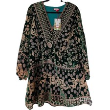 Joe Brown Women's Velvet Tunic