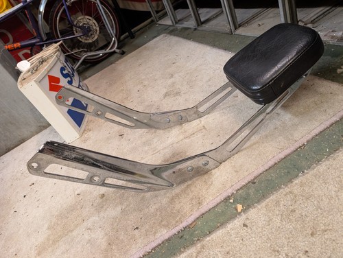 Indian motorcycle sissy bar - sissy, /