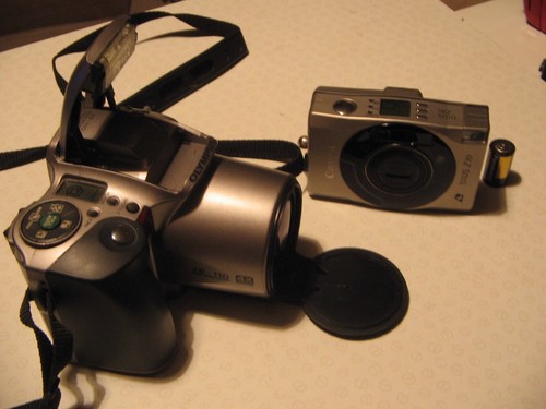 Olympus 110 canon ixus - 110,,