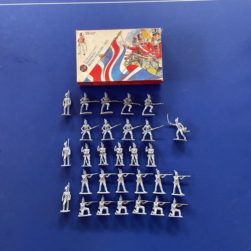 Airfix toy soldiers - airfix,