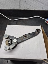 For VW Transporter T5 2003-2015 Bottom Left Sliding Side Door Roller 7H0843397