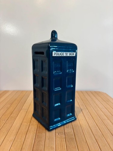 Doctor who tardis police box - who,