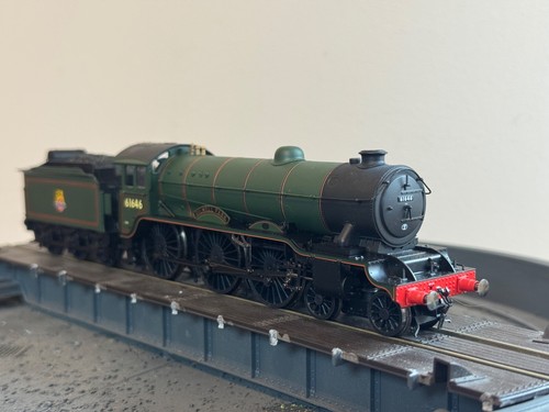 Hornby r3318 b17 - r3318, footballer