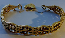 9CT GOLD GATE BAR & TWIST LINK BRACELET  HEART PADLOCK FASTENER,  22.57 GRAMS
