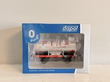 Dapol 7F-062-002 O Gauge Class A Anchor Mounted Tank FINA 155 Wagon