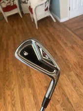 taylormade r9, 4 iron. kbs x
