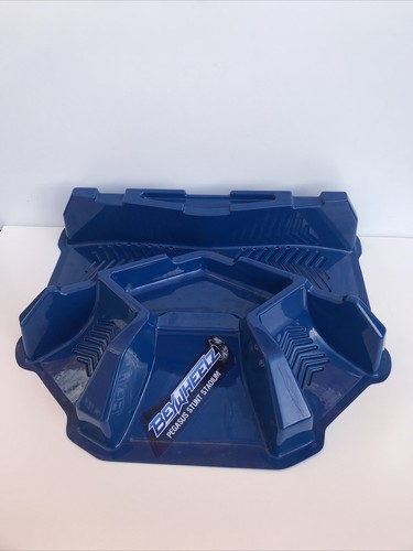 Beyblade stadium beywheelz - beyblade,