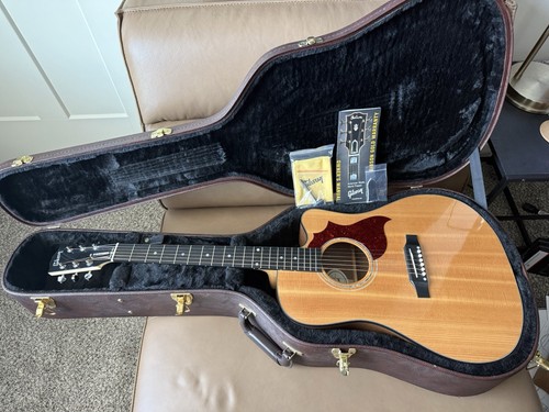 Gibson hummingbird walnut - gibson,