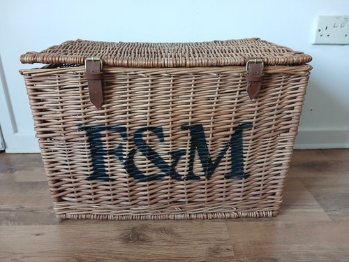 Large fortnum and mason m - large,