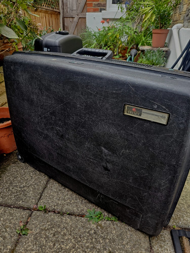 Vintage delsey hard shell - vintage,
