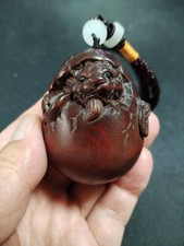 Vintage Japanese Netsuke Old Boxwood Carved  Eggshell Pixiu Statue Ornament