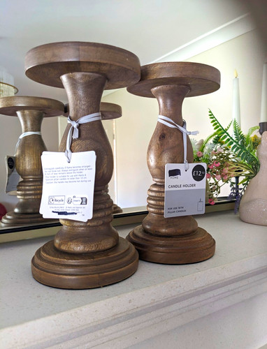 Wooden brown pillar - brown,,