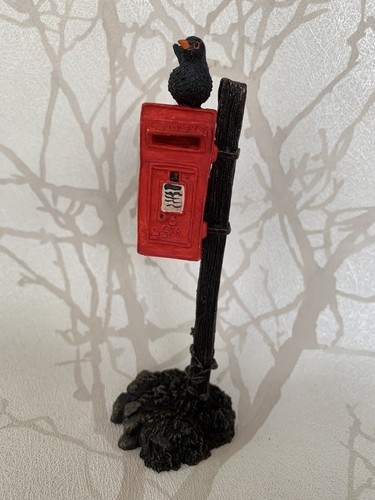 Blackbird letterbox 1150 - letterbox,