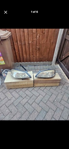 Astra headlamp pair - headlamp,