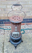 Vintage Valor 106-R Paraffin