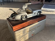 Bburago mercedes benz 300 - mercedes-benz, sl