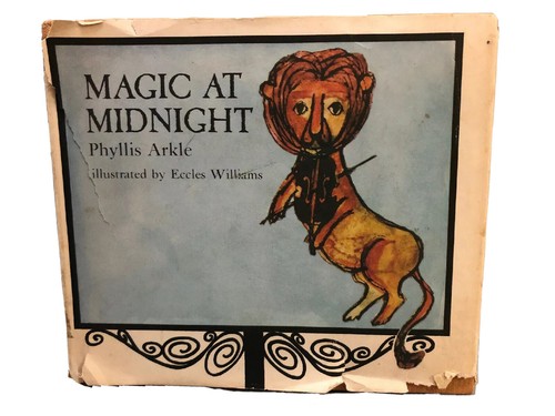 Magic midnight phyllis - midnight,