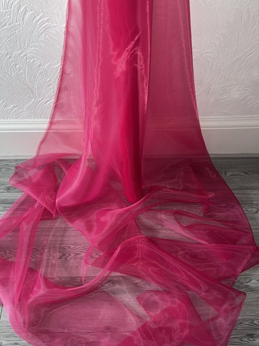 Hot pink sheer organza - 1m,