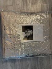 Kylie Minogue - Jessa - BED