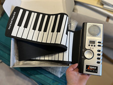 Roll Up Piano Portable Electronic Music Instrument Hand Roll Piano Environmental