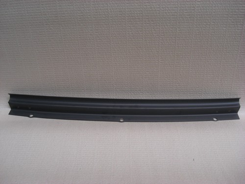 Classic mini boot - hinge, repair