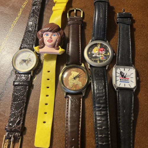 Watch lot racing april - m&m,