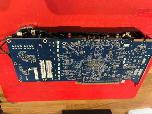 Sapphire amd radeon hd7950 - sapphire,