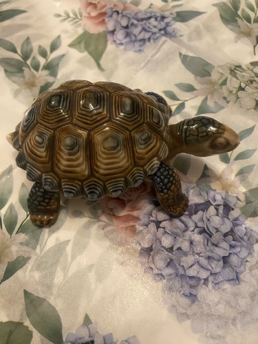 Wade turtle tortoise porcelain - turtle,